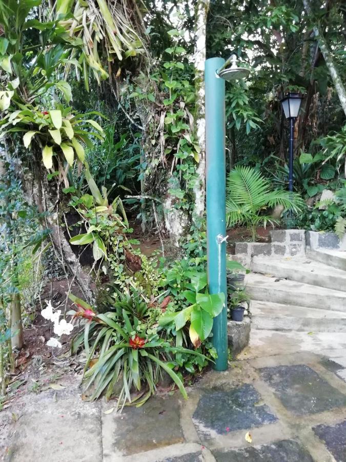 Villa Felix Suites E Chales Ubatuba Zewnętrze zdjęcie