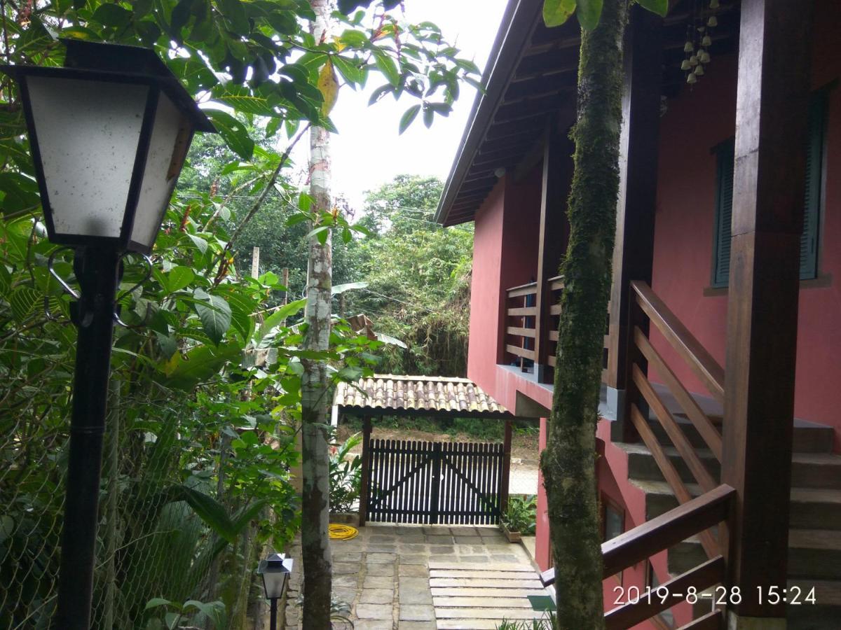 Villa Felix Suites E Chales Ubatuba Zewnętrze zdjęcie